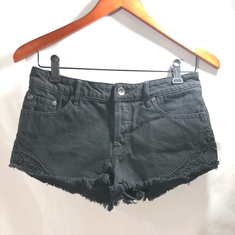 Roxy Women Shorts